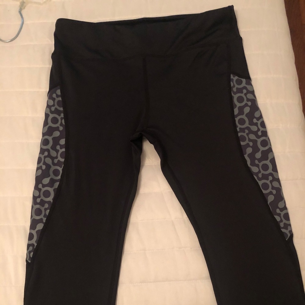 Orangetheory Capri Style workout pants